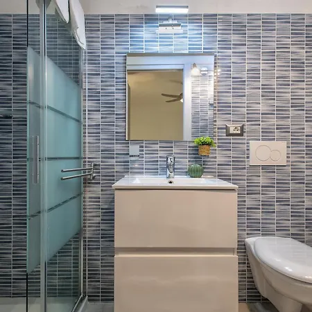 Vila Olivetta Con Piscina