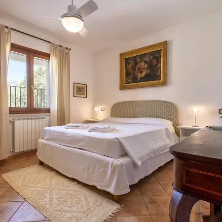 Villa Olivetta Con Piscina