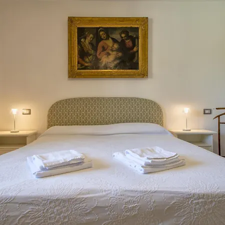 Olivetta Con Piscina Villa *