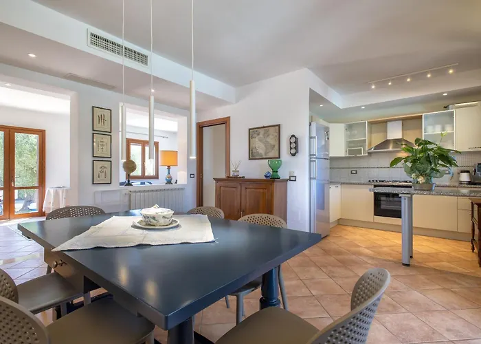 Olivetta Con Piscina Willa Alghero