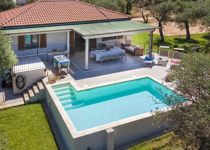 Olivetta Con Piscina Willa